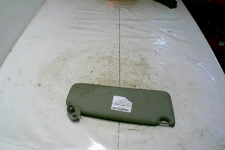 Pare soleil gauche RENAULT CLIO 2 PHASE 2 Diesel - 1