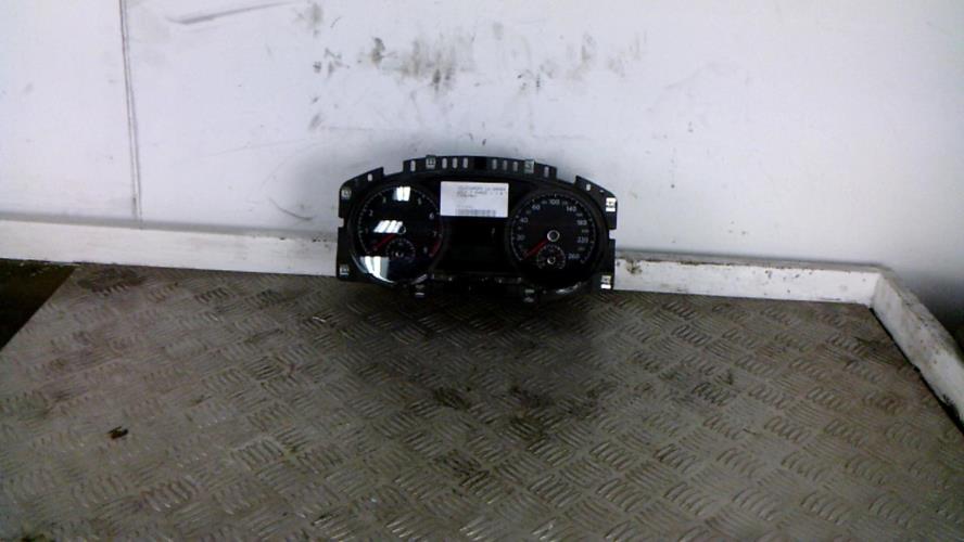 Compteur - VOLKSWAGEN GOLF...