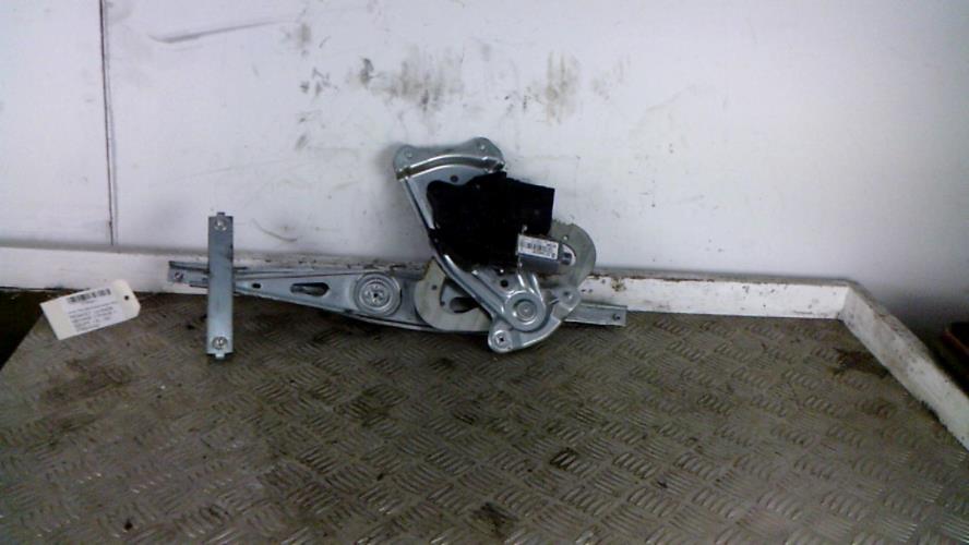 Leve vitre electrique avant...