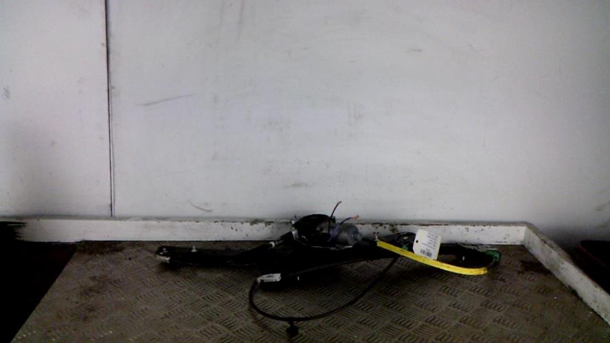 Leve vitre electrique avant...