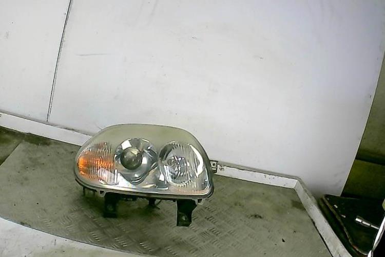 Optique avant principal...