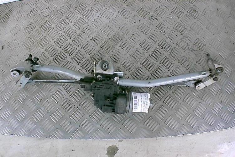 Moteur essuie glace avant -...
