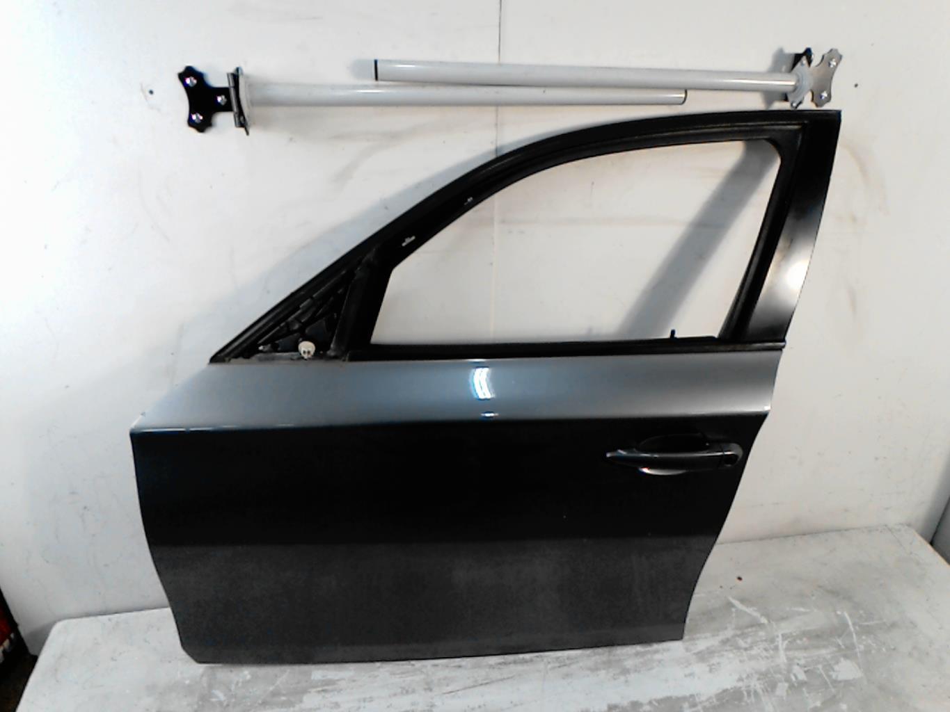 Porte avant gauche BMW SERIE 1 E87  - 1
