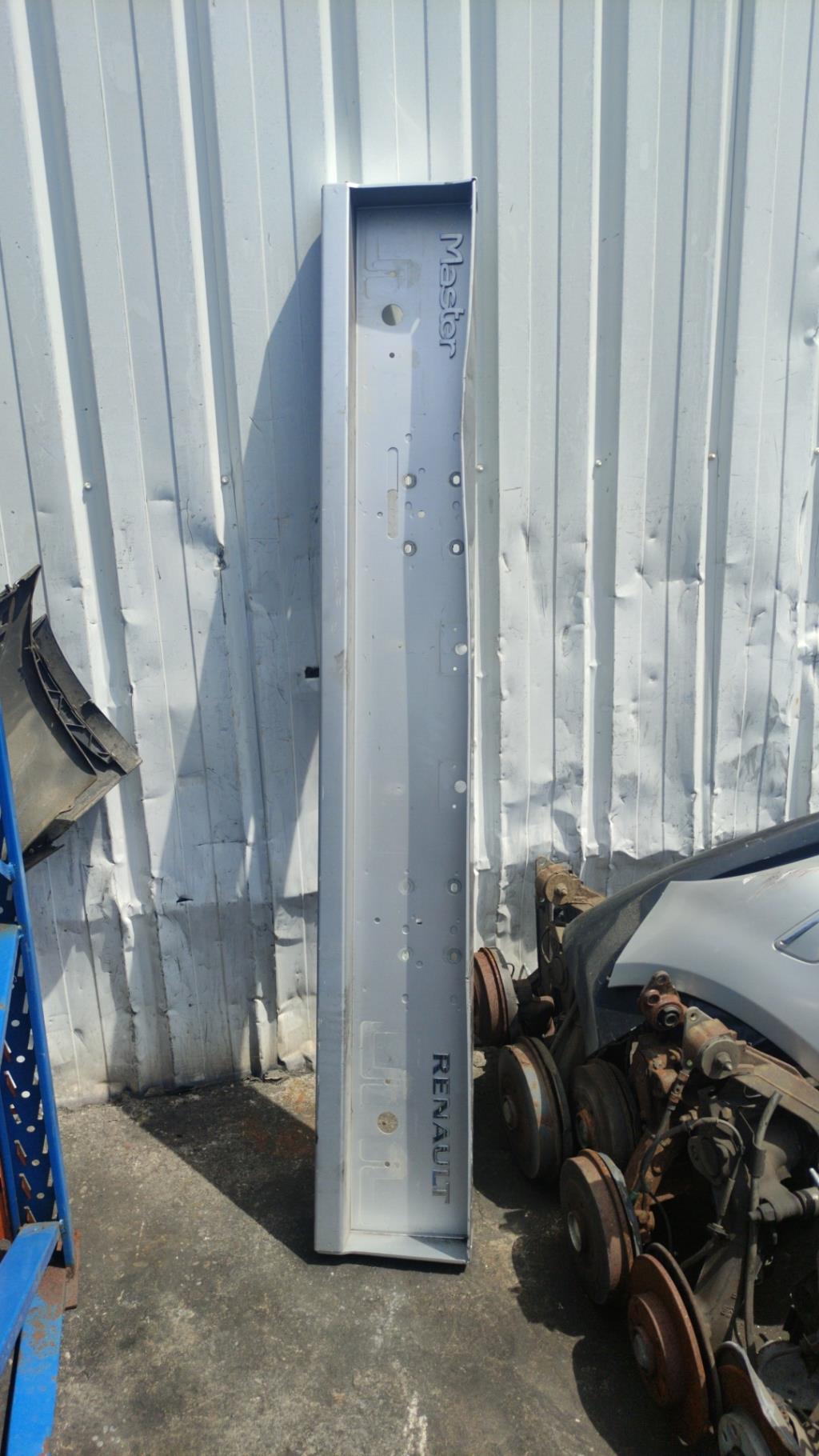 Support de plaque d'immatriculation RENAULT MASTER 3 PHASE 3 Diesel - 1