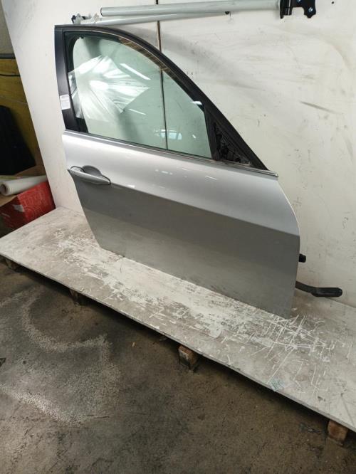 Porte avant droit - BMW...