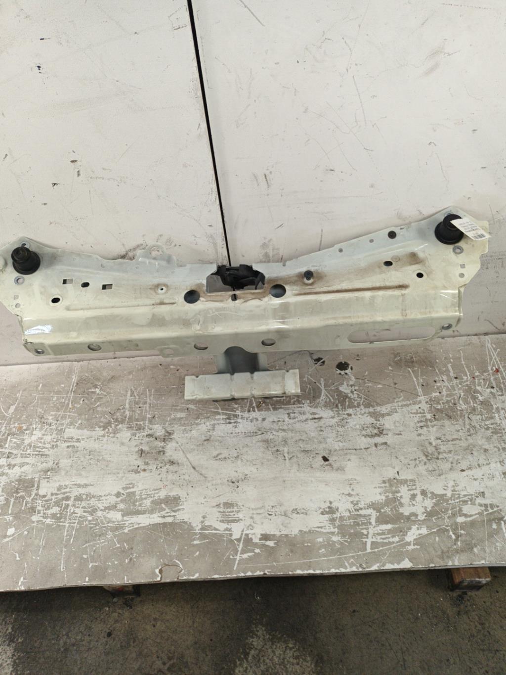 Traverse superieure RENAULT TWINGO 2 PHASE 2 Essence - 1
