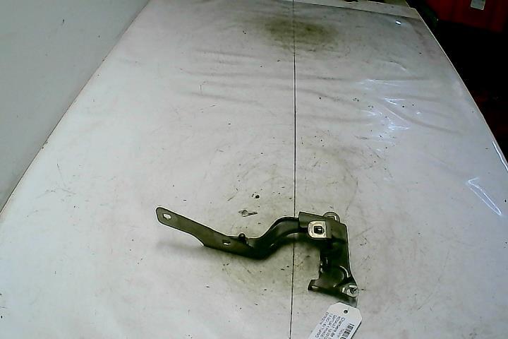 Charniere de capot RENAULT CAPTUR 1 PHASE 1 Diesel - 1