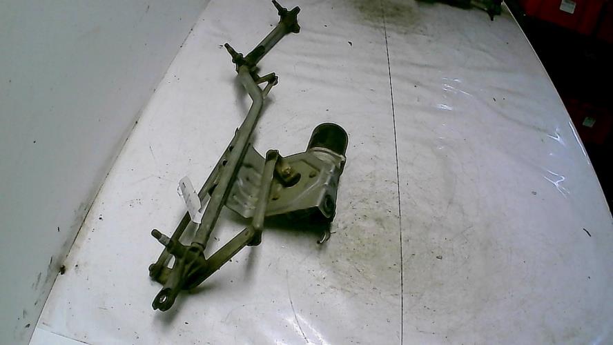 Moteur essuie glace avant -...