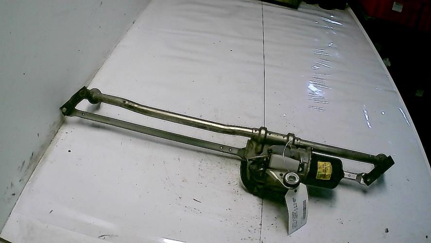 Moteur essuie glace avant -...