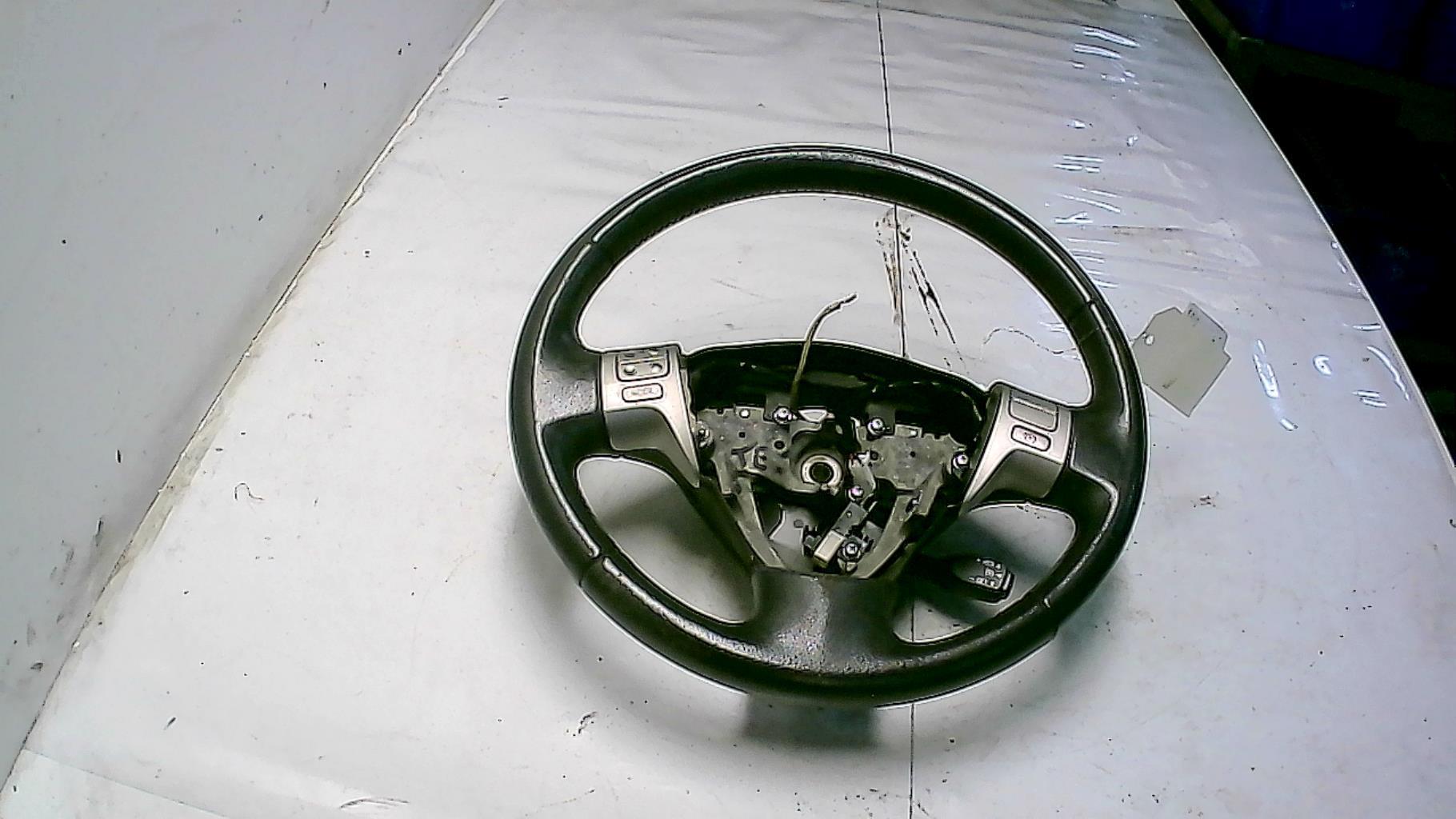 Volant TOYOTA AURIS 1 PHASE 1 Diesel - 1