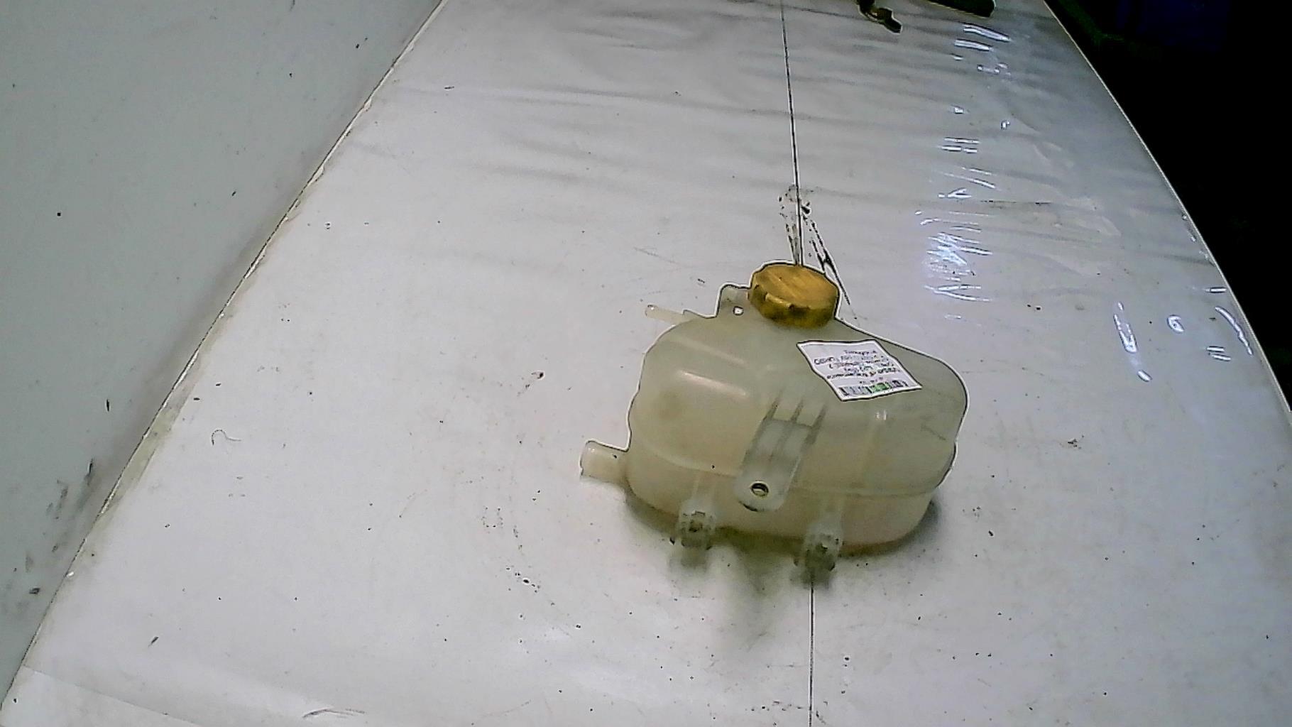 Vase d'expansion OPEL CORSA D PHASE 2 Diesel - 1