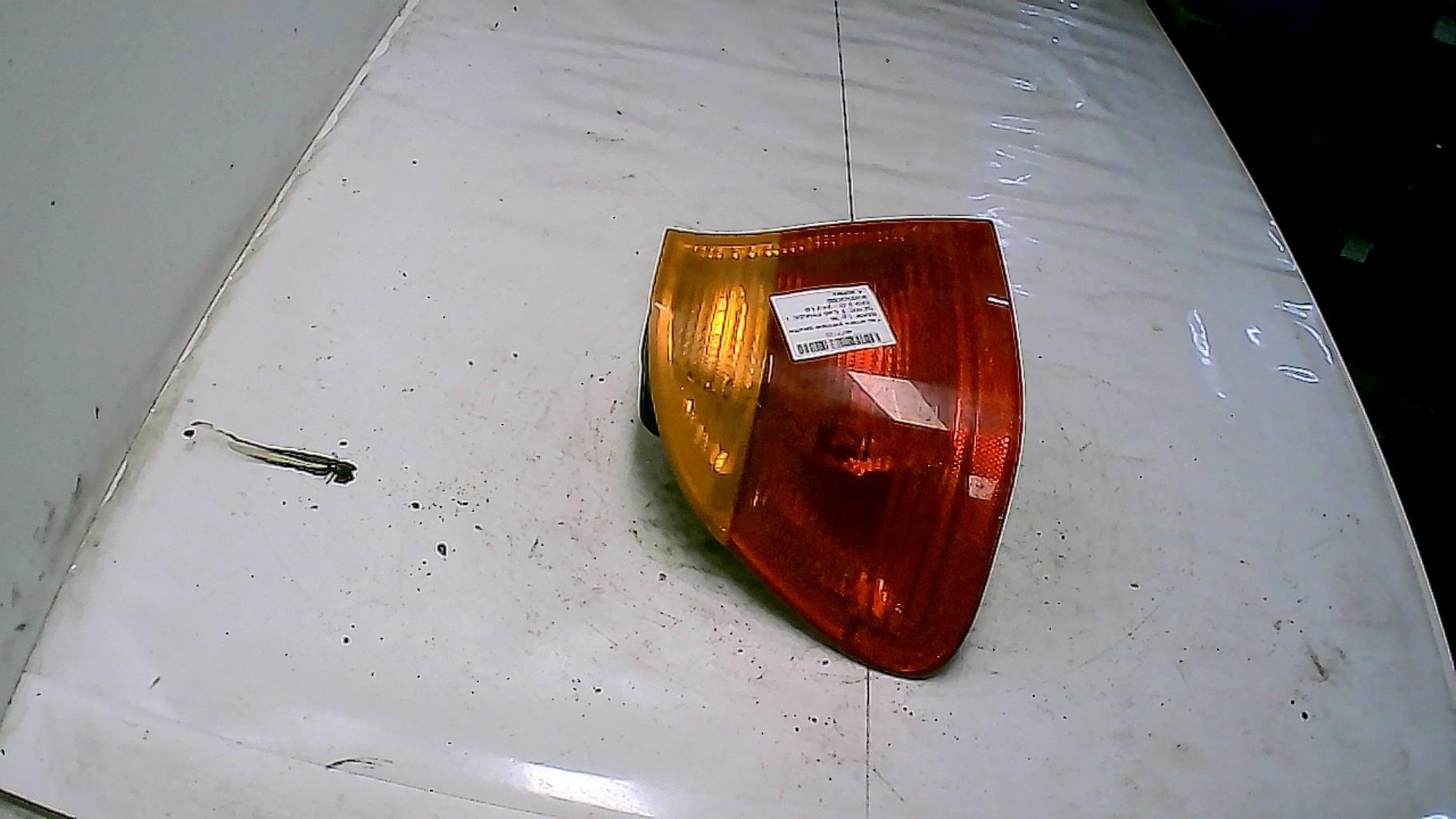 Feu arriere principal gauche (feux) BMW SERIE 3 E46 PHASE 1 Essence - 1