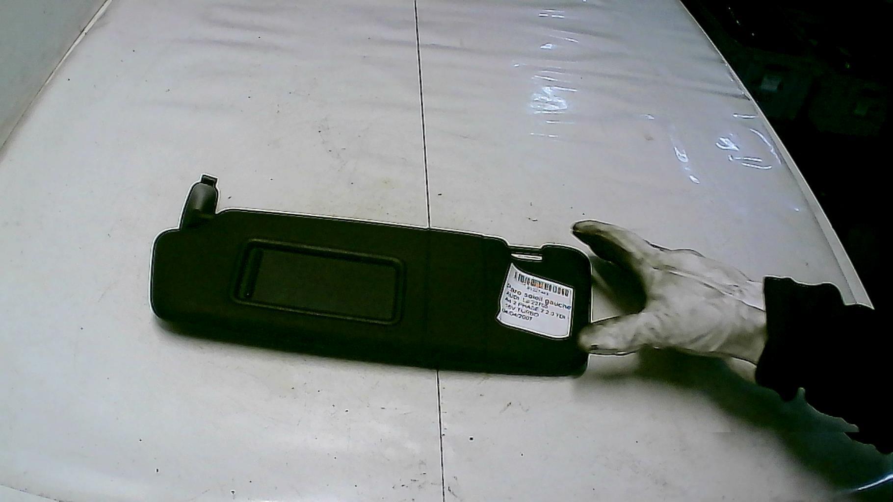Pare soleil gauche AUDI A4 2 PHASE 2 Diesel - 1