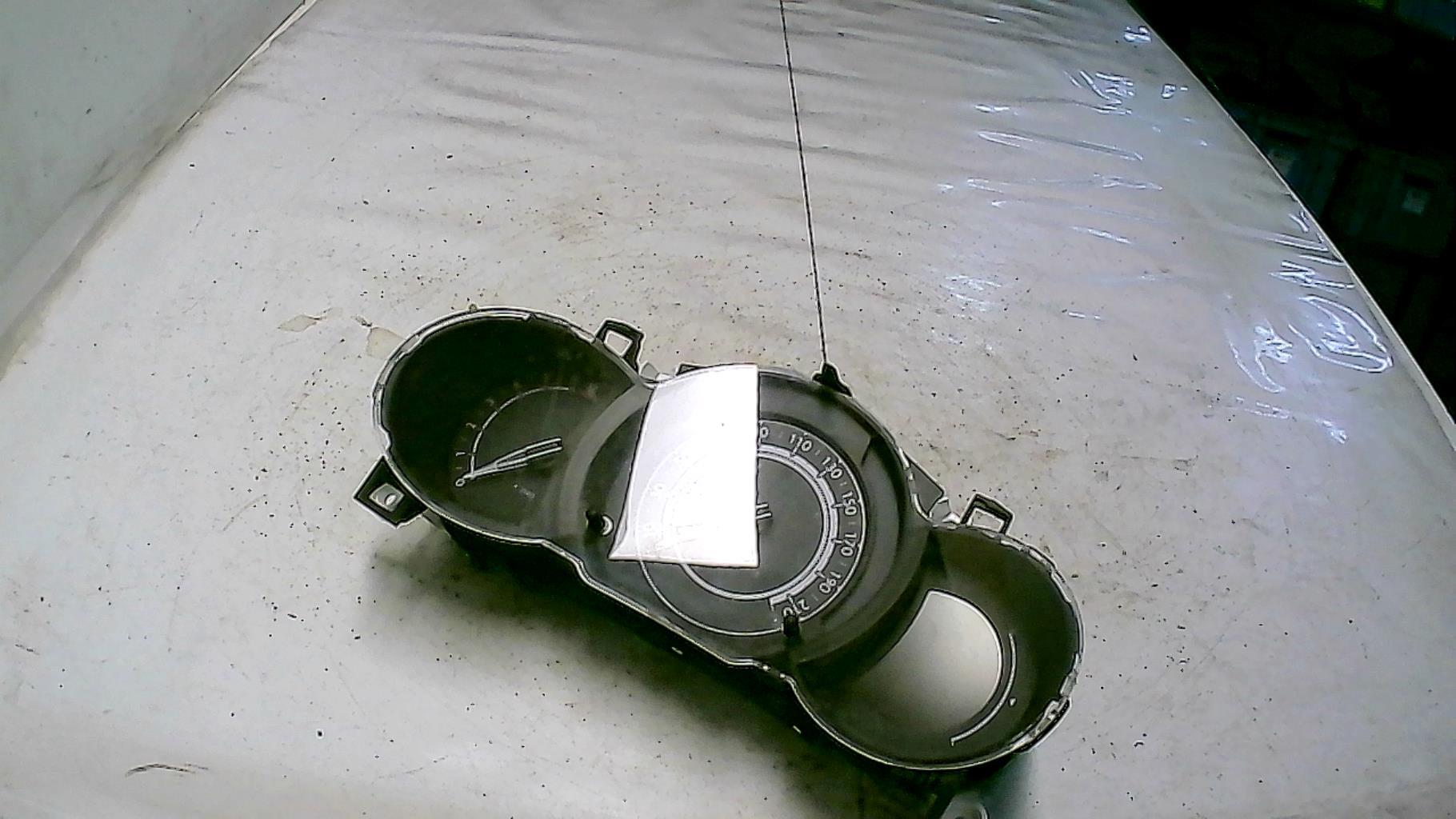 Compteur CITROEN C3 2 PHASE 2 Essence - 1