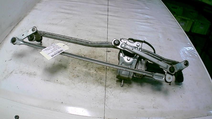Moteur essuie glace avant -...