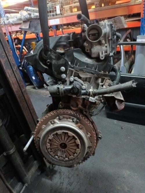 Moteur - DACIA SANDERO 1