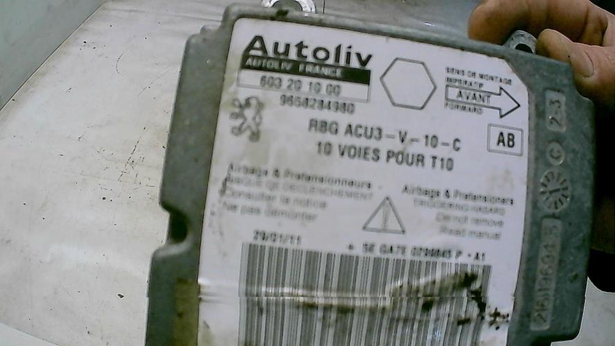 Boitier air bag - PEUGEOT 206+