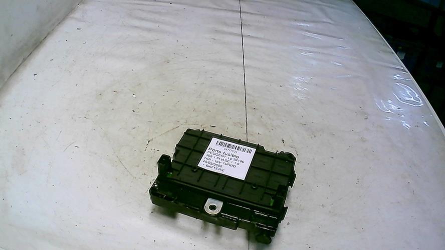 Porte fusible - PEUGEOT 308...