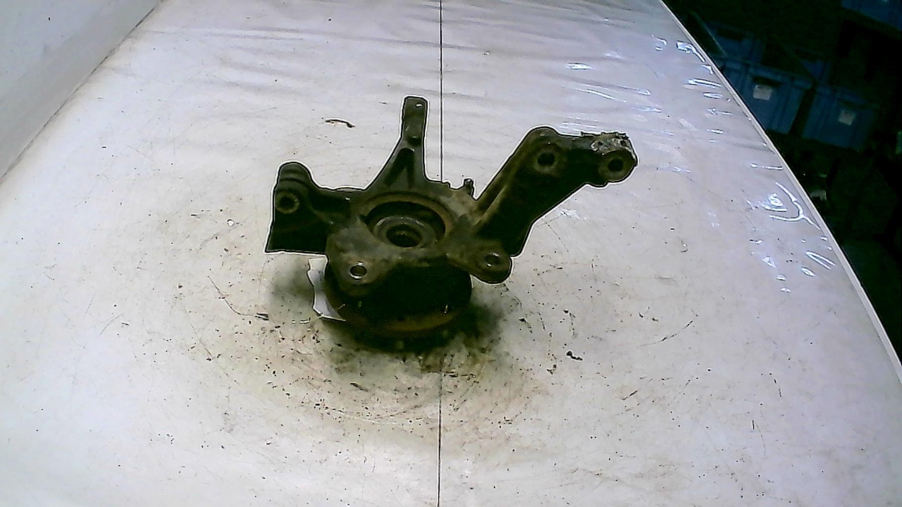 Moyeu avant gauche RENAULT CLIO 4 PHASE 1 Diesel - 1