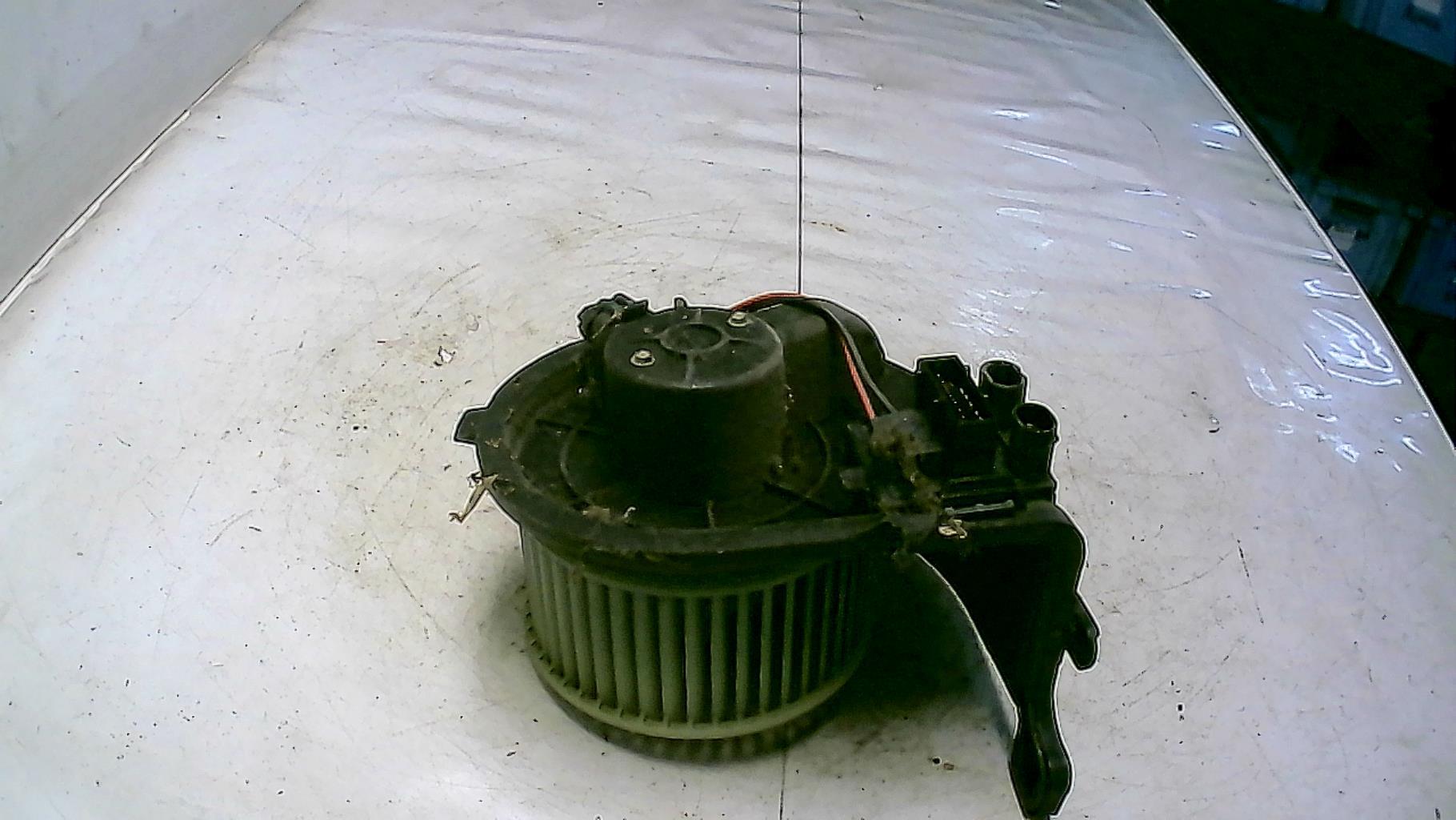 Ventilateur chauffage RENAULT CLIO 2 PHASE 2 Essence - 1
