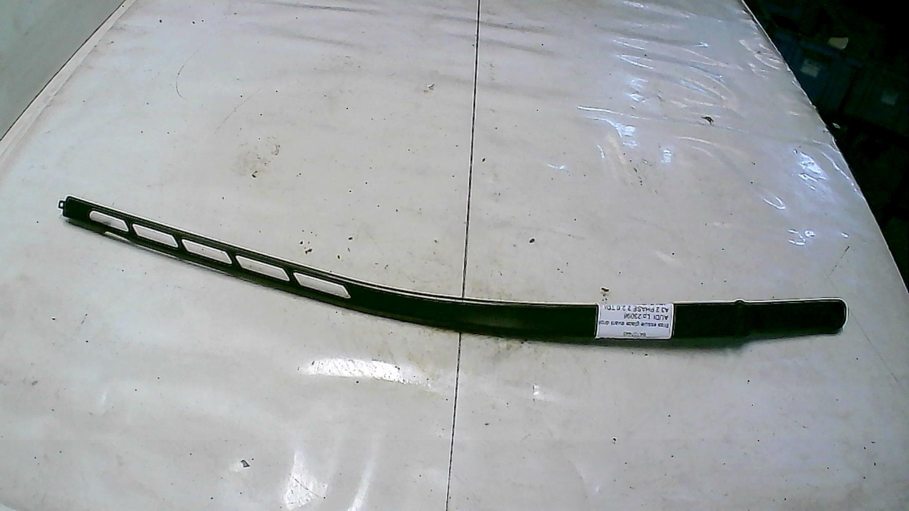 Bras essuie glace avant droit AUDI A3 2 PHASE 2 Diesel - 1