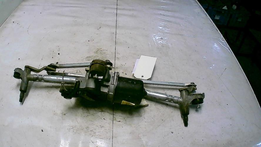 Moteur essuie glace avant -...