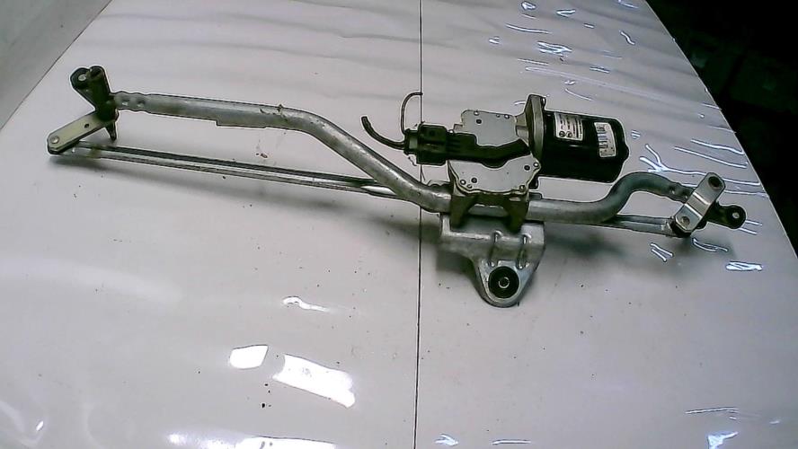 Moteur essuie glace avant -...