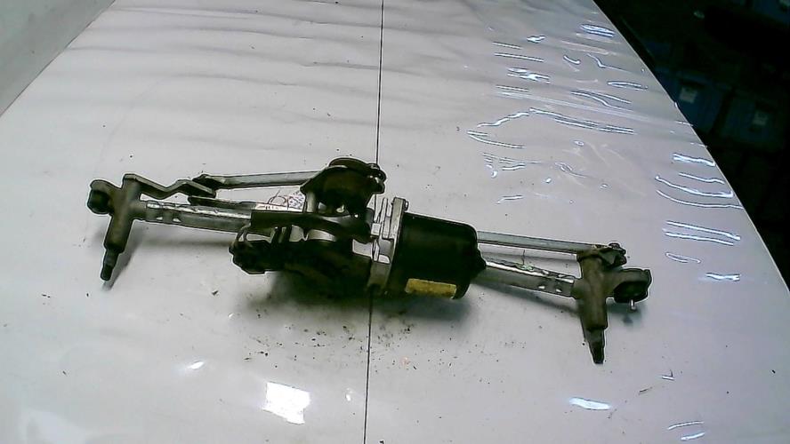 Moteur essuie glace avant -...