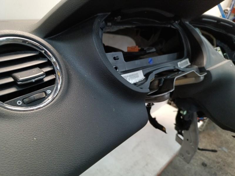 Planche de bord complete PEUGEOT 3008 1 PHASE 1 Diesel - 1