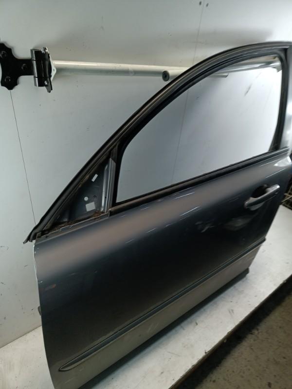 Porte avant gauche VOLVO V 50 PHASE 1 BREAK Diesel - 1