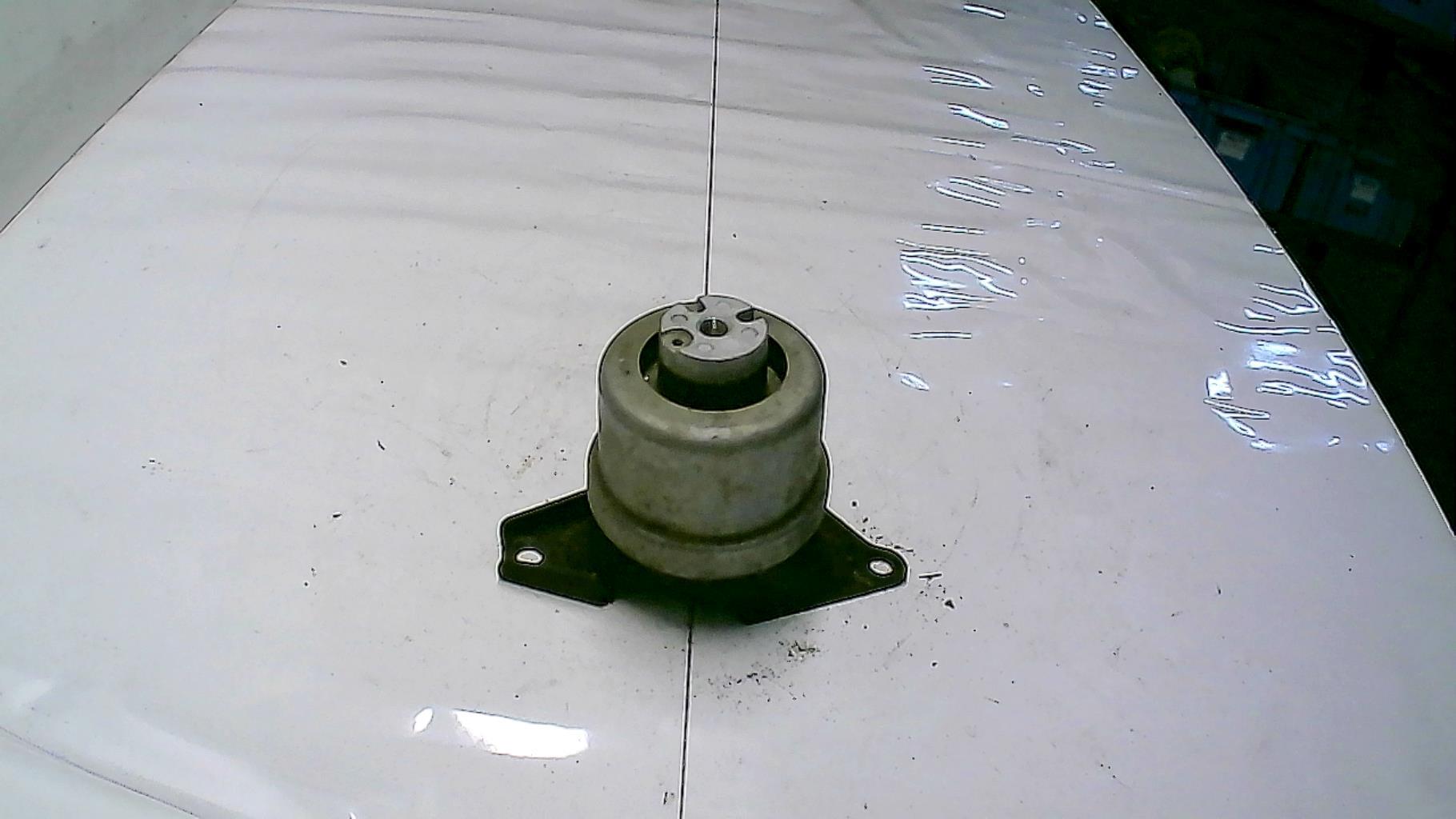 Support moteur droit VOLKSWAGEN TRANSPORTER 5 PHASE 1 Diesel - 1