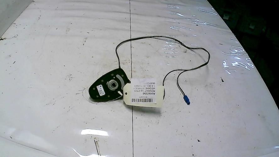Antenne - RENAULT MEGANE 3...