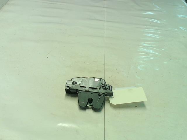 Serrure de coffre CITROEN C3 PICASSO PHASE 2 Diesel - 1