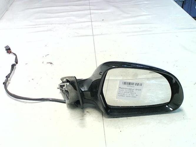 Retroviseur droit - AUDI A3...