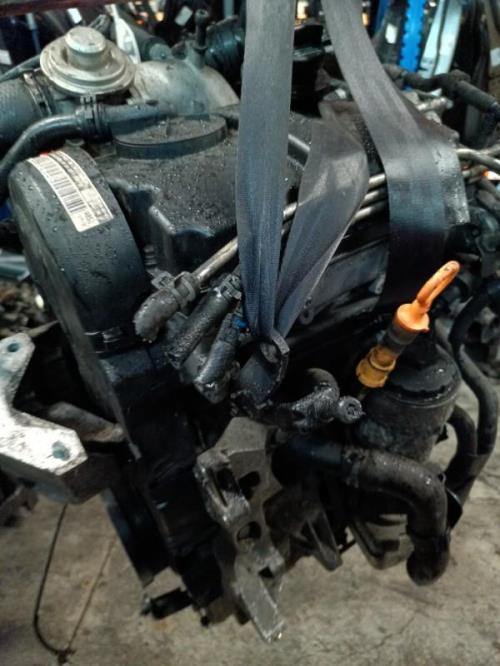 Moteur - VOLKSWAGEN POLO 4...