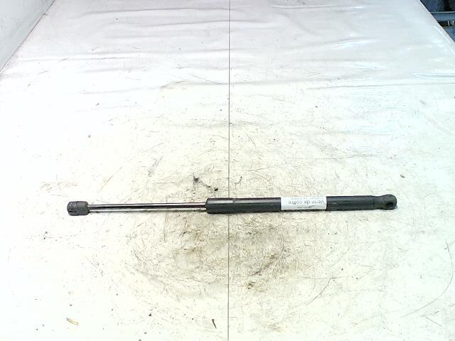 Verin de coffre SUZUKI SWIFT 3 Essence - 1