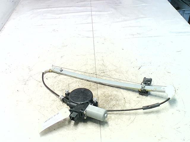 Leve vitre electrique arriere gauche MAZDA 3 2 PHASE 1 Diesel - 1