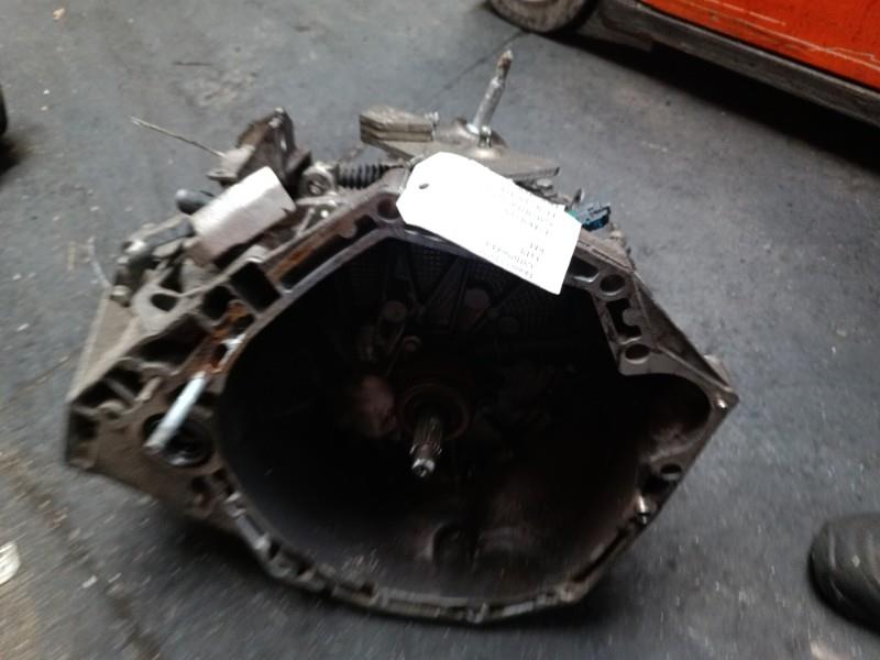Boite de vitesses DACIA DUSTER 1 PHASE 2 Diesel - 1