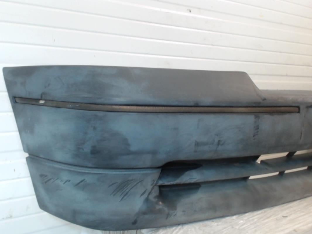 Image Pare choc avant - RENAULT CLIO 1