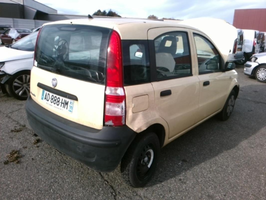 Image Malle/Hayon arriere - FIAT PANDA 2