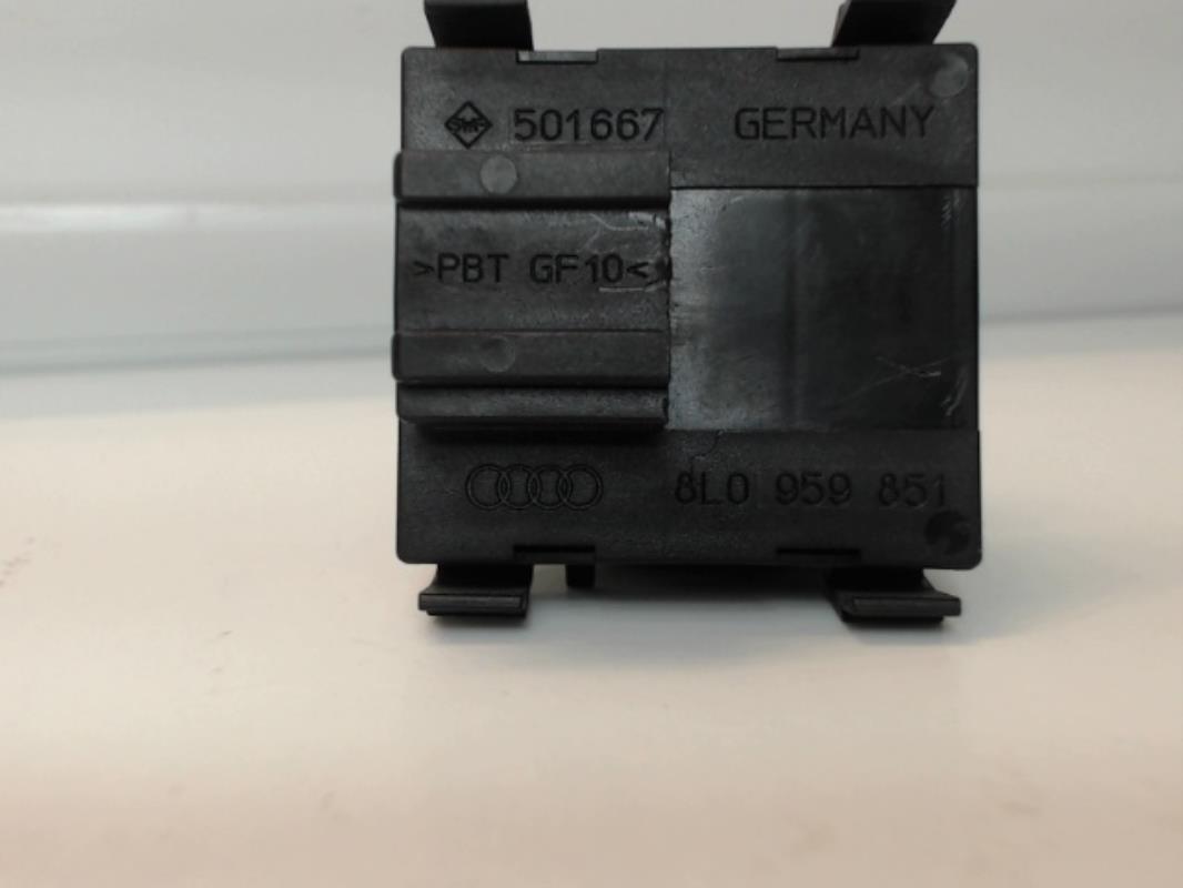 Interrupteur de leve vitre AUDI A3 1 S3 PHASE 1 Essence - 1