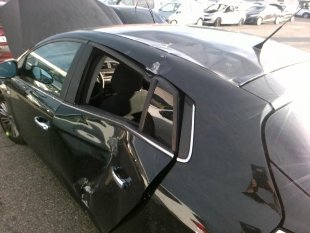 Image Capot - FIAT BRAVO 2