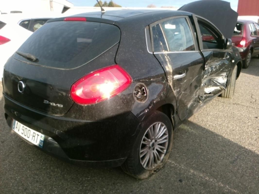 Image Capot - FIAT BRAVO 2