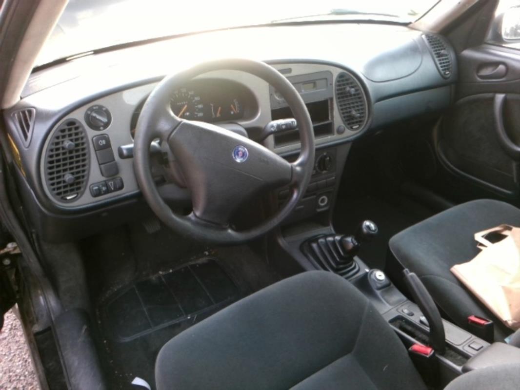 Image Porte avant gauche - SAAB 900 2
