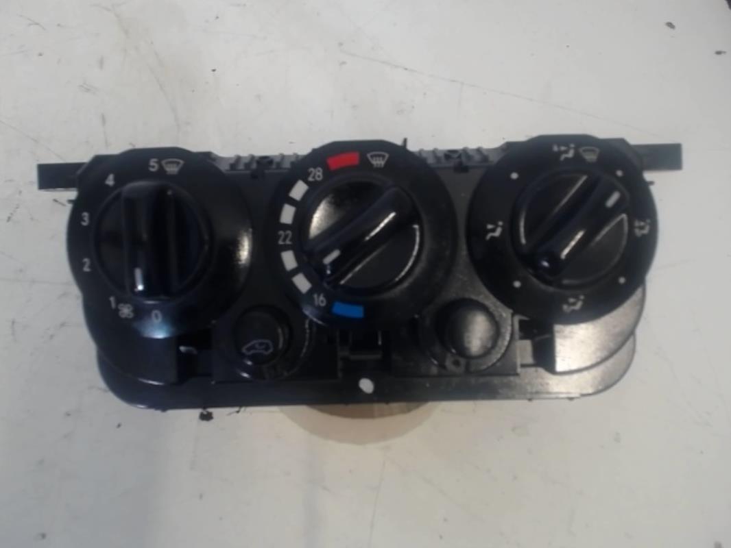 Commande chauffage MERCEDES CLASSE A 168 PHASE 2 Diesel - 1