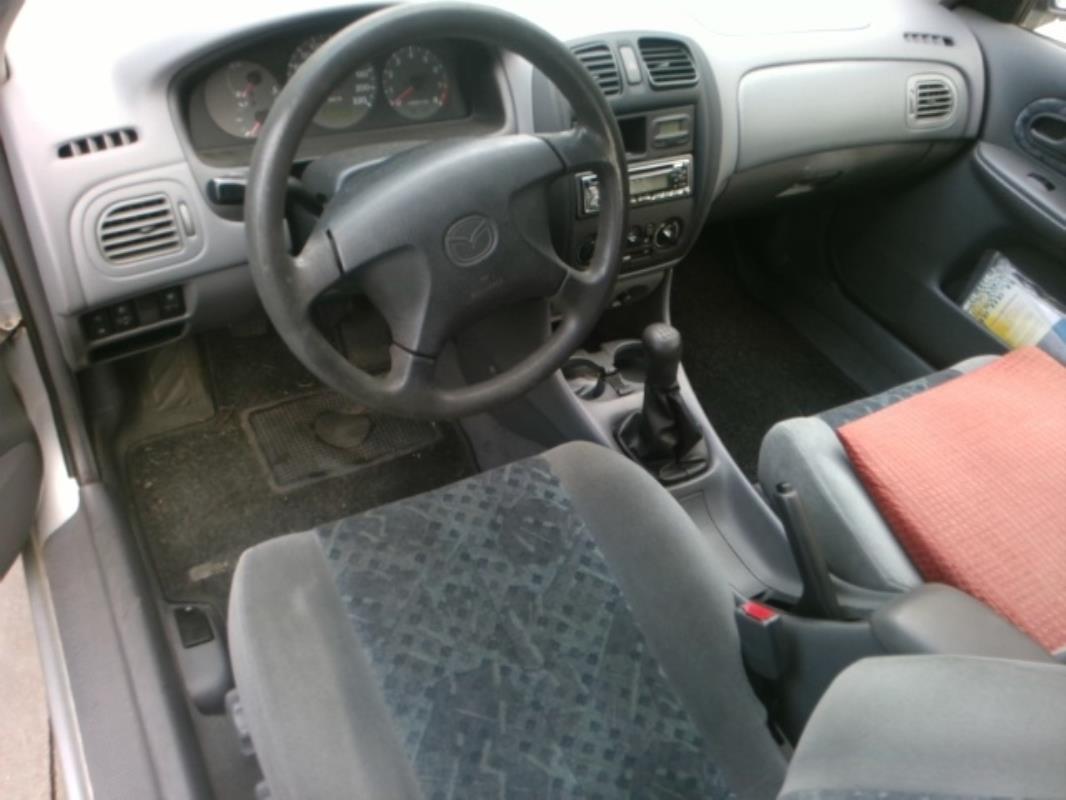 Image Moteur - MAZDA 323 6