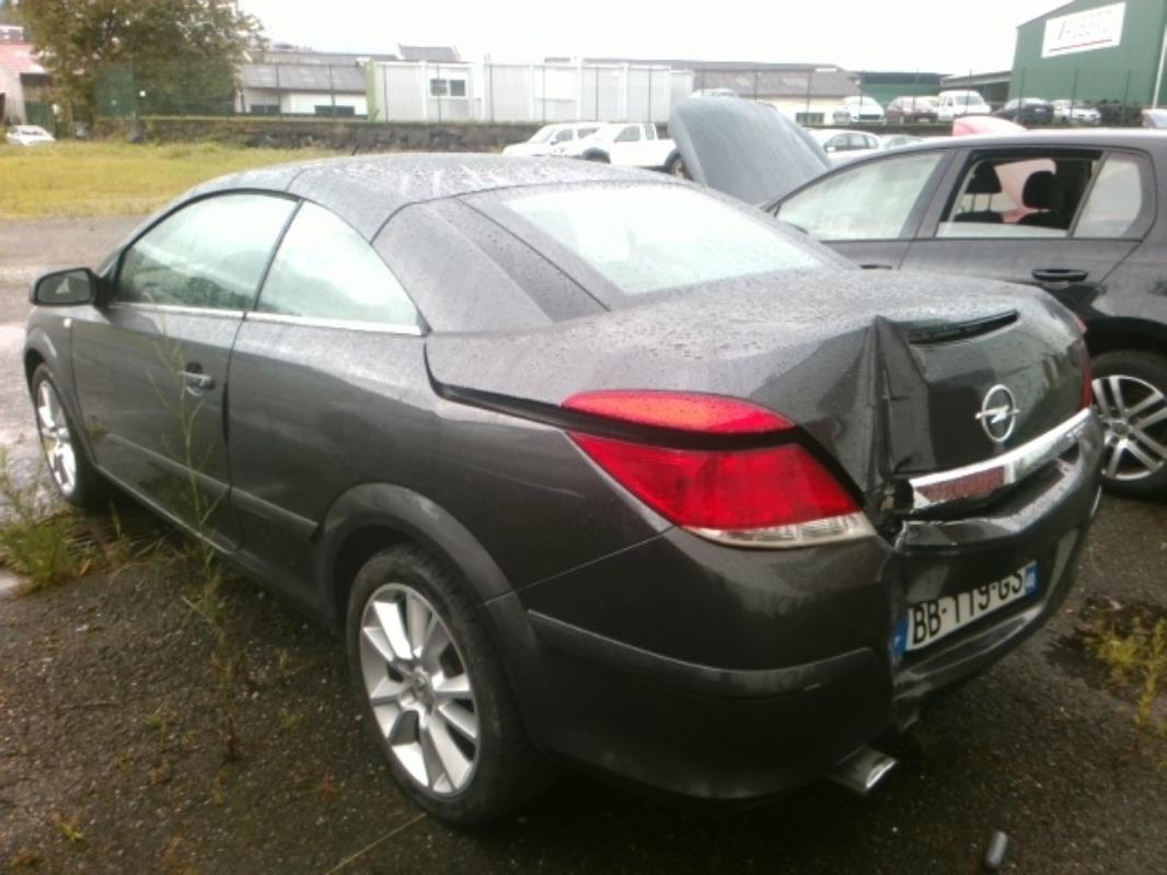 Image Compresseur clim - OPEL ASTRA H