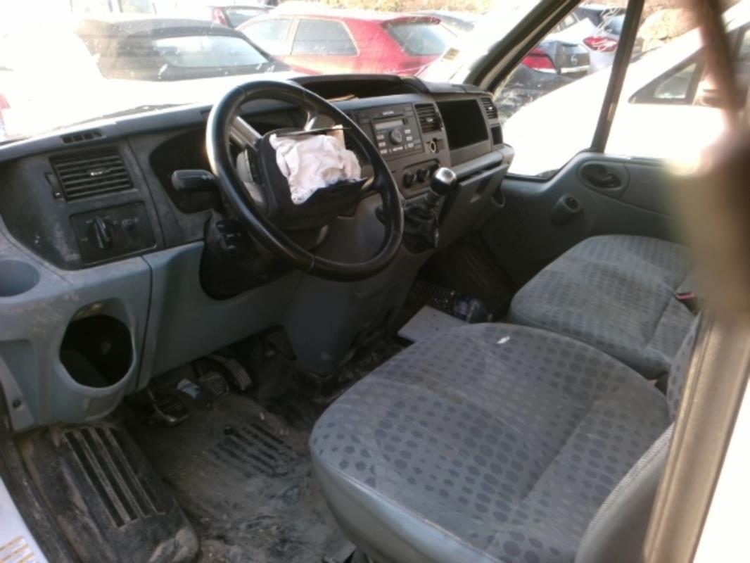 Image Pare choc arriere - FORD TRANSIT 4