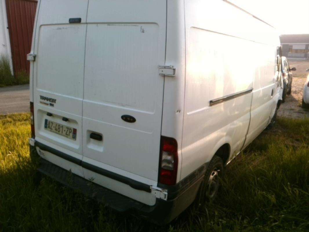 Image Pare choc arriere - FORD TRANSIT 4
