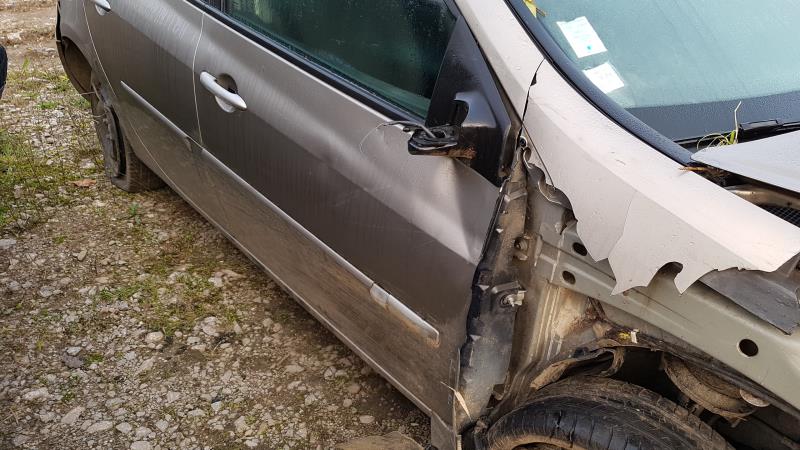 Image Interrupteur de leve vitre avant droit - RENAULT CLIO 3